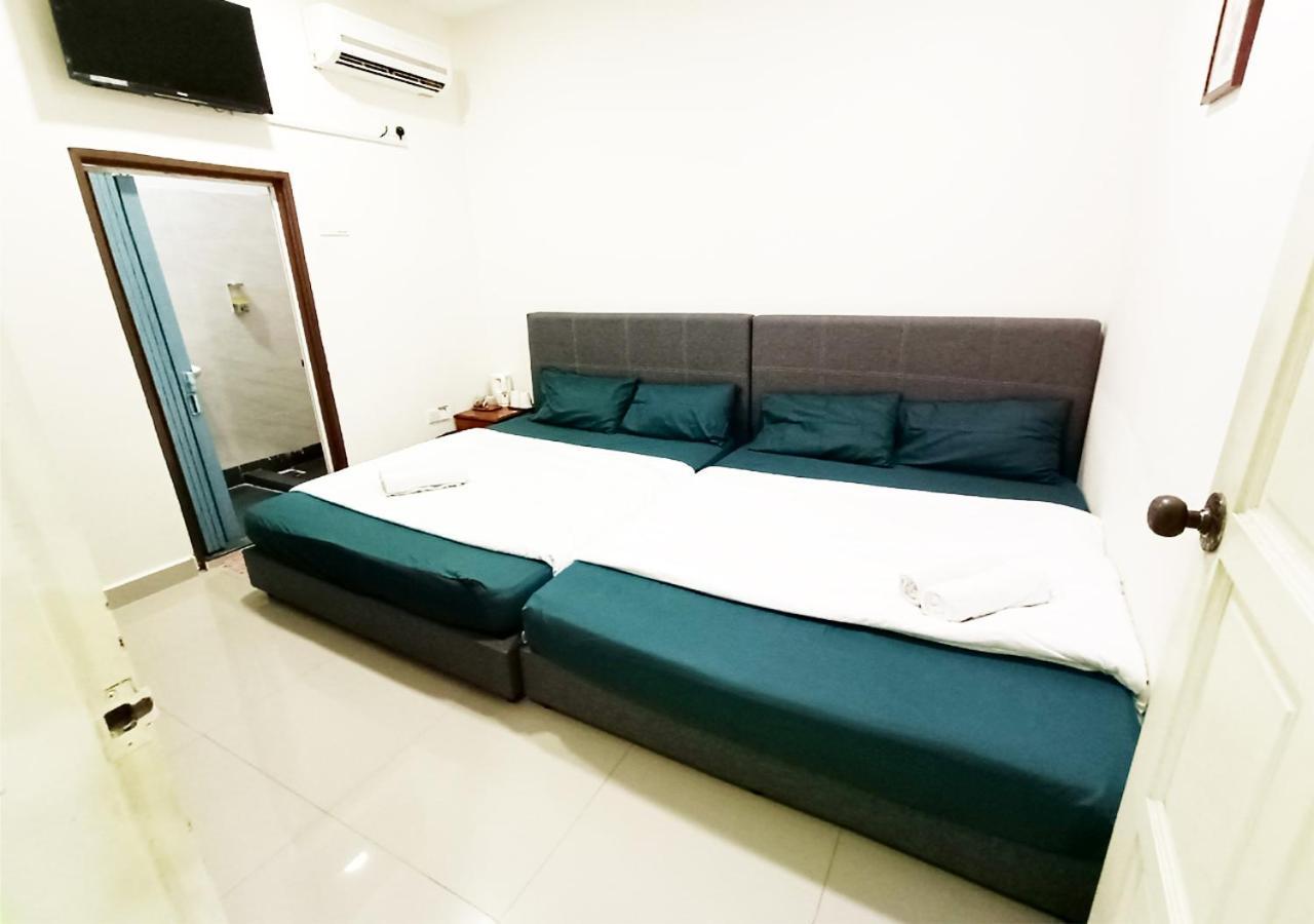 Mn Ferringhi Inn 바투 페링기 외부 사진