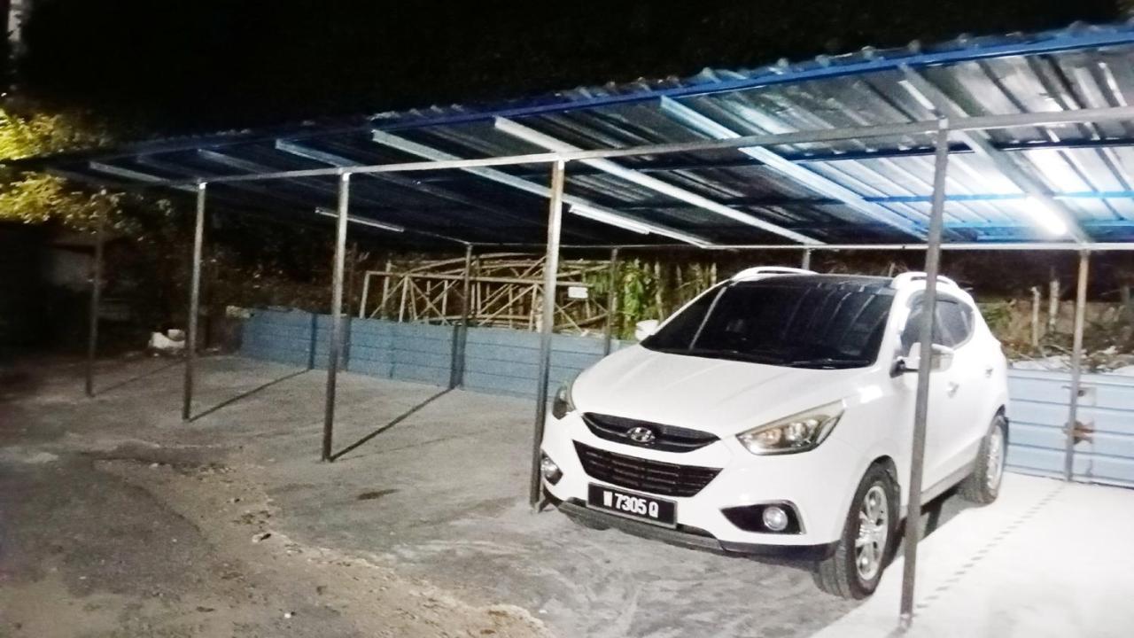 Mn Ferringhi Inn 바투 페링기 외부 사진